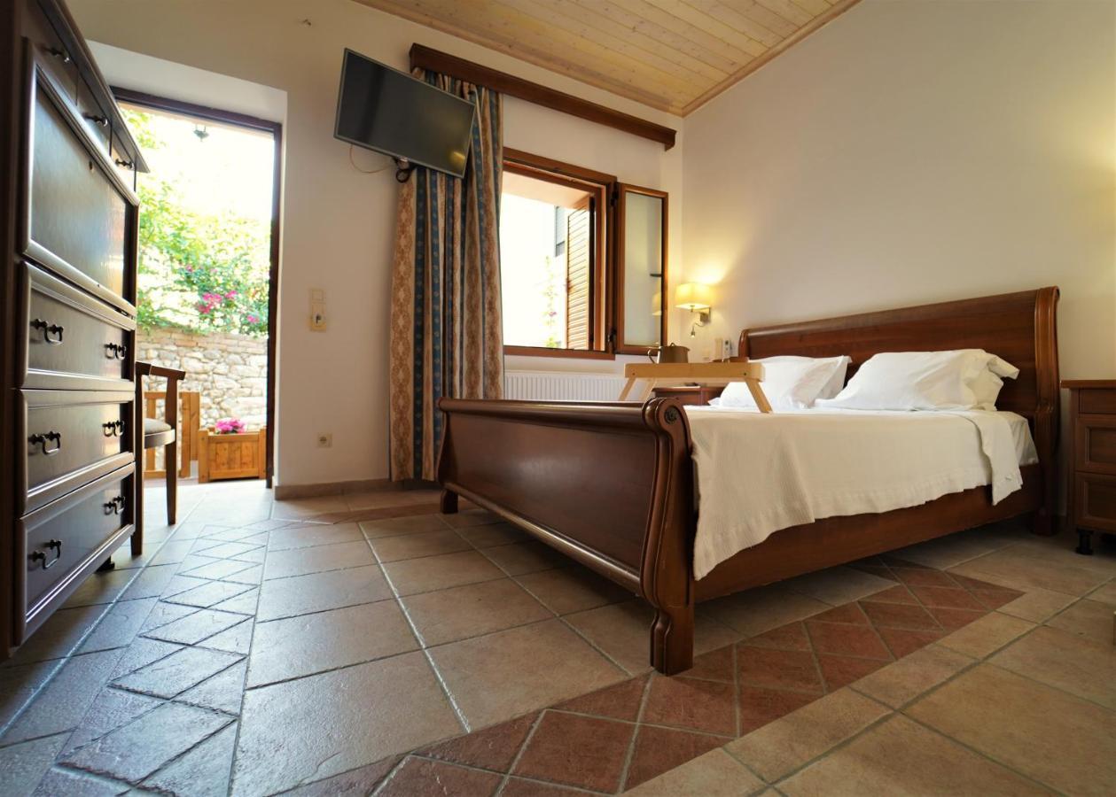Hotel Tourist Parga Bagian luar foto